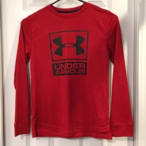 Under Armour Boy’s Red Long Sleeve T-Shirt Medium